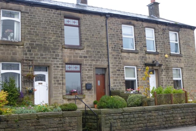 This is a two bedroom terraced house in Glossop and it's currently worth £140,000.