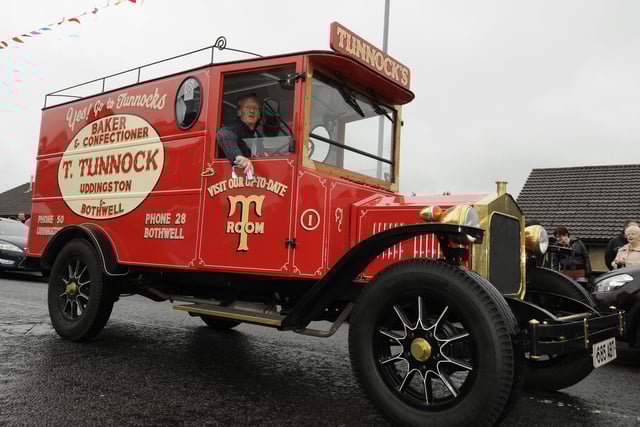 The Tunnock's name and reputation began to spread throughout Glasgow for their bakery, tea room and travelling catering vans which could be rented for special occasions. The tearoom for hire was advertised as “Commercial dining for socials, smokers and presentations available”.