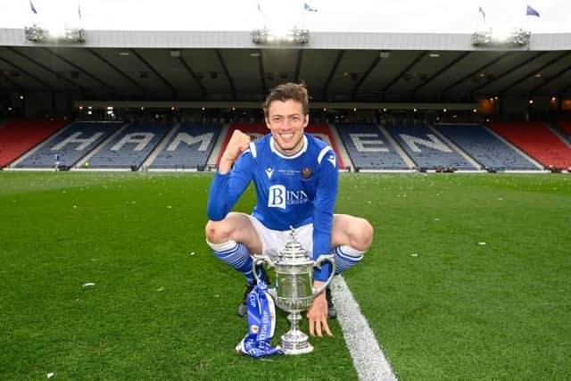 St Johnstone midfielder Murray Davidson with the Scottish Cup after his team's 1-0 win over Hibernian in the final at Hampden. (Photo by Rob Casey / SNS Group)