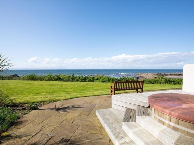 Front patio area.