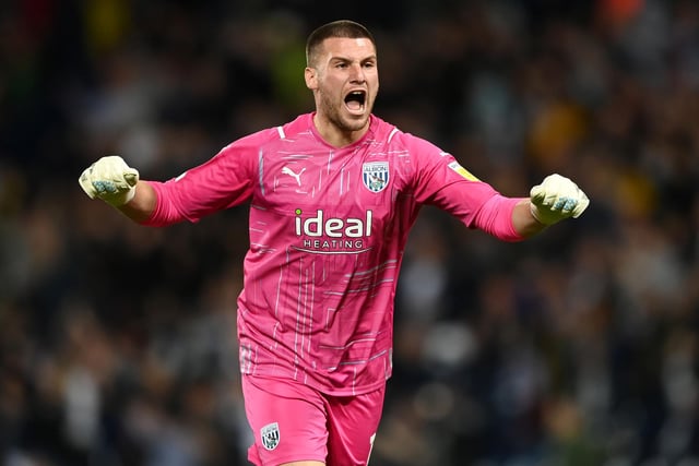 Former Sunderland and England striker Kevin Phillips has tipped West Brom goalkeeper Sam Johnstone to remain with the club despite Premier League interest. He believes the 28-year-old will want to get promoted with the Baggies. (Football Insider)