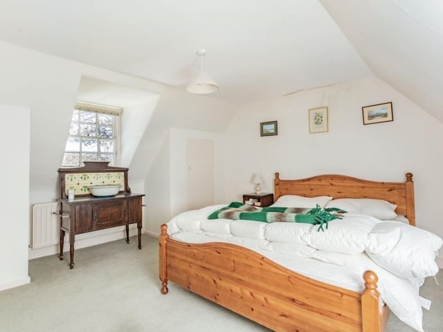 Oldany Lodge - bedroom.