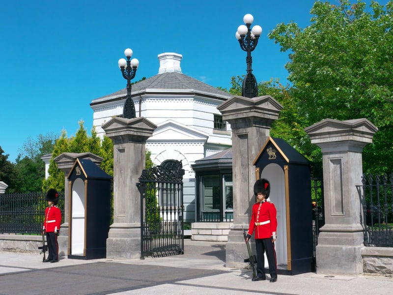 New Edinburgh is an urban neighbourhood located in Ottawa, Ontario. Canada’s history with Gaelic runs deep as it was the country’s third most spoken language at the time of Canadian Confederation in 1867.