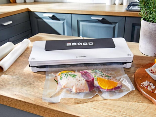 Want to take your tupperware game to the next level? This vacuum sealer preserves food by sealing it tight, thus depriving it of oxygen and inhibiting the growth of bacteria or mould. An unusual (yet undeniably useful) addition to the Middle of Lidl's random selection.