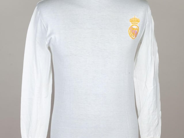 Ferenc Puskás match-worn Real Madrid shirt from a 1965 European Cup tie vs. Kilmarnock gained by McLean as a swap after the 1st Round.