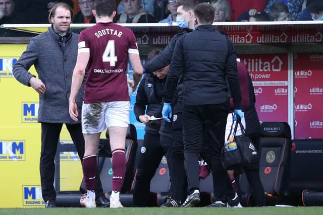Hearts' John Souttar goes off injured against Dundee United. (Photo by Alan Harvey / SNS Group)
