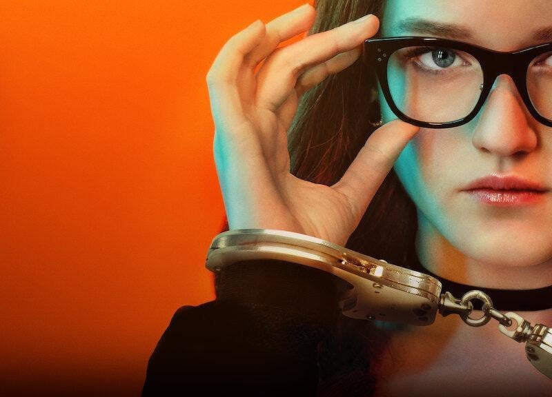 Based on a true story, Inventing Anna gripped the world with this dramatization of Anna Delvey. A seemingly audacious entrepreneur turned con artist who convinced New York's elite she was a German heiress.