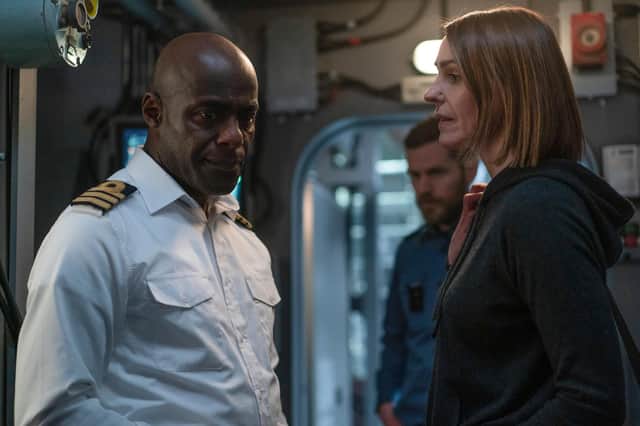Det Amy Silva (Suranne Jones) reveals the identity of Vigil's Russian spy to Newsome (Paterson Joseph)