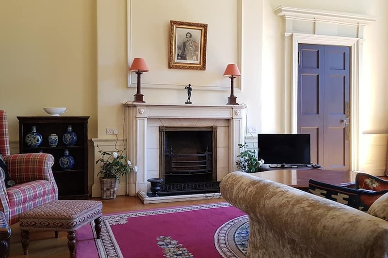 Situated on Heriot Row – a highly prestigious street in central Edinburgh – is this fabulous first floor apartment. The space offers two large bedrooms, private access to Queen Street Gardens, a fully equipped kitchen, stunning interiors and luxury sofa. If you’re looking to stay in a traditional Georgian-style property close to Princes Street, then this will make the ideal base to explore Edinburgh’s culture with your loved one. The price of a two-night stay over Valentine’s Day is £252.