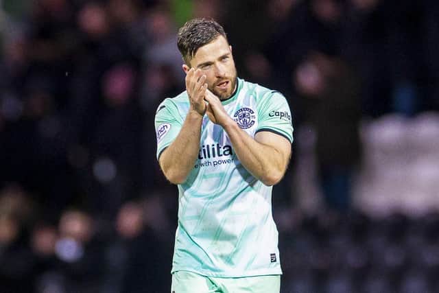 Lewis Stevenson made his 450th league appearance for Hibs in the 1-0 win over St Mirren.
