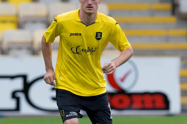 Goodwillie's former Dundee Utd team-mate David Robertson in his days at Livingston FC.
Pic: SNS Group