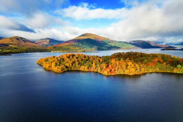 Inchlonaig Island is said to have supplied the lumber to make longbows to secure Robert the Bruce’s victory at Bannockburn. You can now secure the island itself for offers over £995,000.