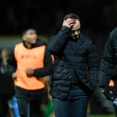 Hibs manager Shaun Maloney (centre) speaks to his assistant Valerio Zuddas after the match at Motherwell.