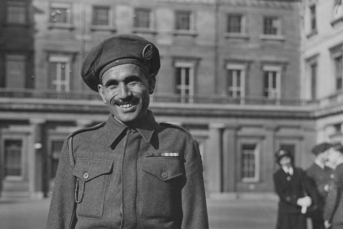 Why Scotland's schools should teach pupils about the British Indian Army's role in both World Wars – Saqib Razzaq