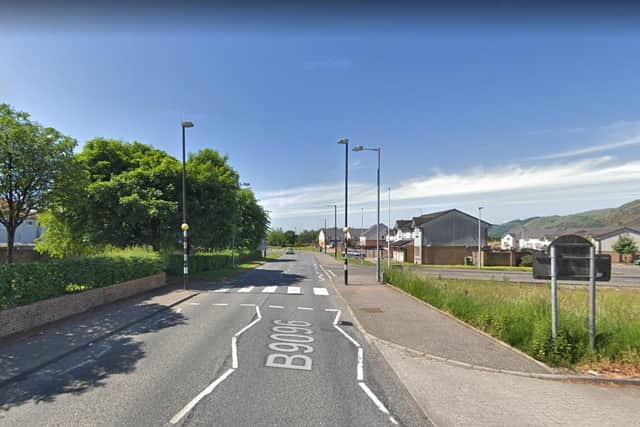 Stirling Road in Tullibody where the 80-year-old man was attacked picture: Google maps