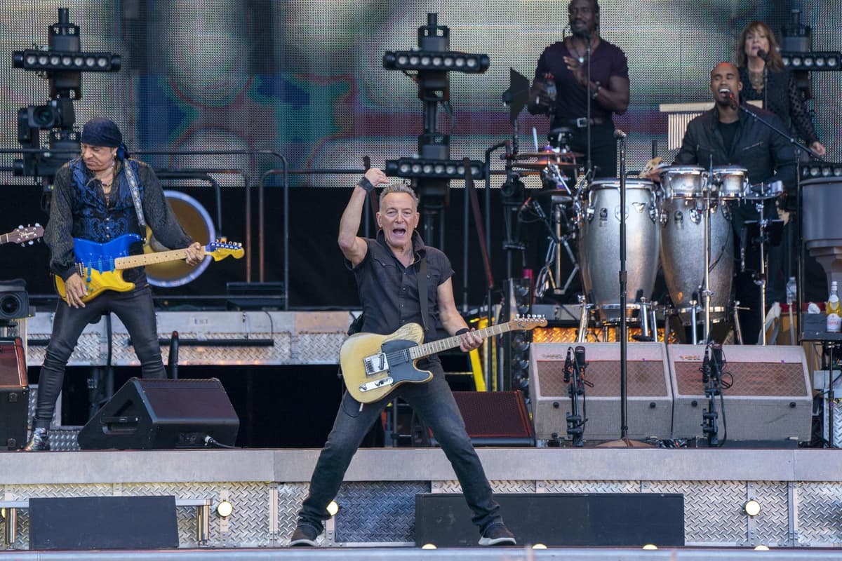Springsteen Edinburgh 1981 Music review: Bruce Springsteen, Murrayfield Stadium, Edinburgh