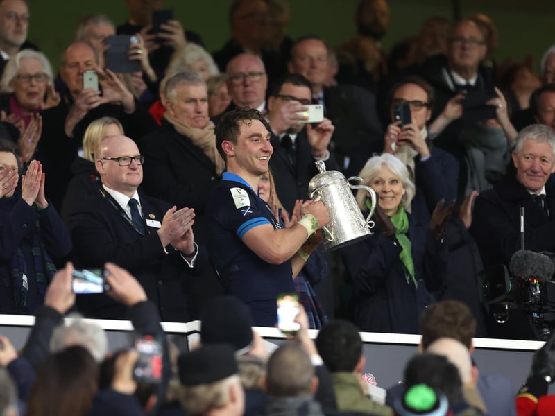 Captaining in the Six Nations for the first time, he led by example and won a key late turnover. Not afraid to throw the ball about either - 7.