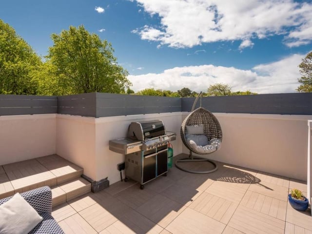 Roof terrace.