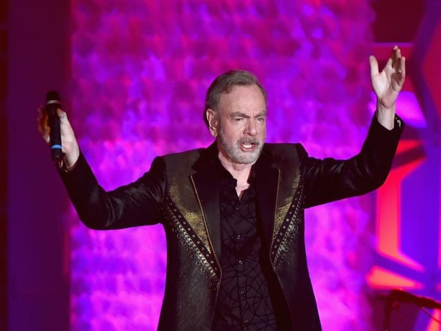 Being second best to Tyson Fury for singing your own song must be slightly galling, but Neil Diamond is 12/1 for the Christmas number 1 with his original version of 'Sweet Caroline' - the song that's currently being sung by England fans in stadiums in Qatar.