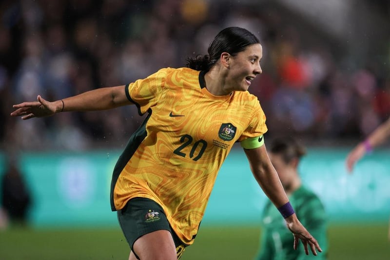 Surprisingly the Australian team are not seen as one of the frontrunners for the trophy. Home nation, recently become the first team to beat England in over 30 games and Sam Kerr up top? They have a fantastic chance at lifting the trophy.