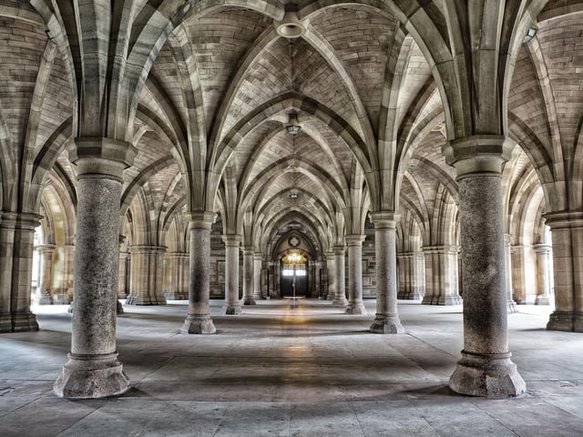 A tour of Glasgow University's West End campus includes a number of must-sees, including the impressive gothic tower, the strange collections of medical specimens and instruments in the Hunterian Museum, the masterpieces in the Hunterian Art Gallery and the atmospheric cloisters that could be the setting for a scene in a Harry Potter film. Remarkably, it's all free.