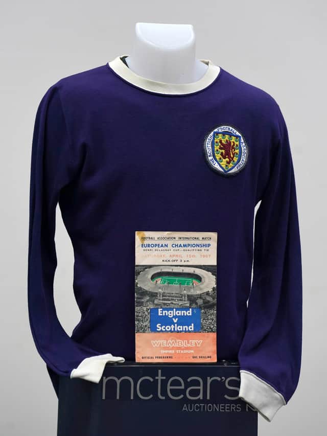 The jersey was being sold as the one Baxter wore in Scotland's 3-2 victory over England at Wembley in 1967.