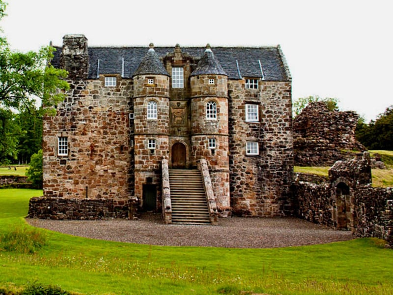 This traditional seat of the Muir Clan dates back to the 13th century when it acted as the home of the 'Mure' family. The ancient castle can be found north of the East Ayrshire town of Kilmarnock.