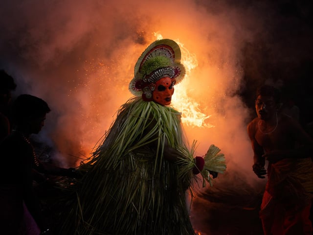 Mookambika Gulikan Theyyam