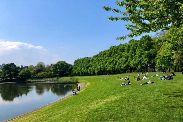 People out enjoying the sunshine this bank holiday weekend in Inverleith Park in Edinburgh. (Credit: Manny Treeson)