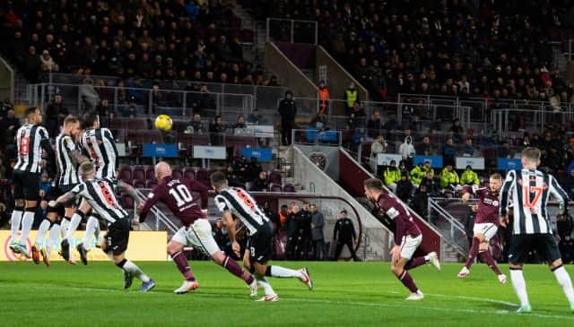 Hearts' Stephen Kingsley makes it 2-0 with a free kick during a cinch Premiership match between Heart of Midlothian and St Mirren at Tyncastle. (Photo by Ross Parker / SNS Group)