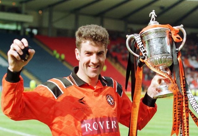 Perhaps spent his peak years out of sight in Greece, contributing to his omission in the days pre-internet but Brewster’s scoring record pre and post his Ionikos spell has claims for a cap though difficult to see who he’d dislodge from Kevin Gallagher, Gordon Durie, Ally McCoist and for a while, his Dundee United predecessor Duncan Ferguson. By the time he’d struck up a blossoming partnership with Stevie Crawford at Dunfermline and then further at Hibs, Aberdeen and Inverness in the twilight of his career.