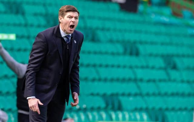 Steven Gerrard issues intructions to his Rangers players during their 1-1 draw against Celtic at Celtic Park on Sunday afternoon. (Photo by Alan Harvey / SNS Group)