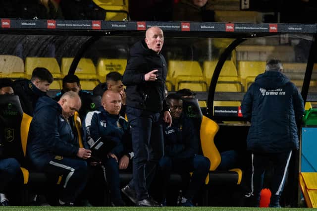 Livingston manager David Martindale gets his point across during the 2-0 win over Dundee (Photo by Mark Scates / SNS Group)