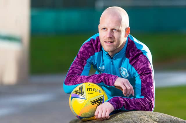Hearts captain Steven Naismith says players have a stronger mentality this season.