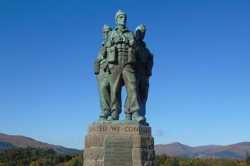Located a mile away from Spean Bridge, the memorial overlooks the Commando Training Depot built in 1942 at Achnacarry Castle. The three-figure bronze statue exists to commemorate the sacrifices of thousands of Allied troops in World War Two.