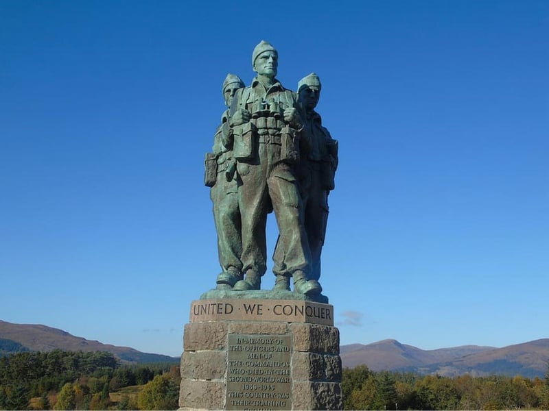 Located a mile away from Spean Bridge, the memorial overlooks the Commando Training Depot built in 1942 at Achnacarry Castle. The three-figure bronze statue exists to commemorate the sacrifices of thousands of Allied troops in World War Two.
