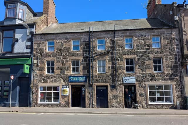Clay half in Montrose.
