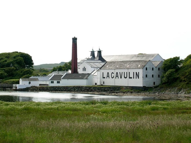 Lagavulin Distillery is located at Laguvulin Bay on the island of Islay and was founded in 1816. Its name is an anglicisation of the Gaelic lag a’mhuilin which means ‘hollow by the mill’. To pronounce its name say “lagga-voolin”.