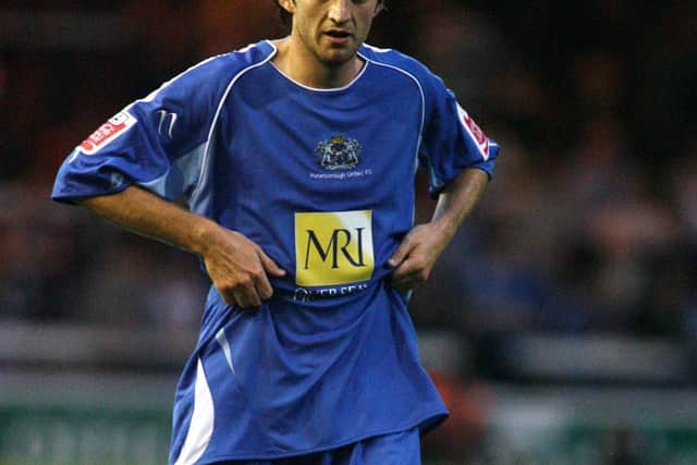 13/07/07 PRE-SEASON FRIENDLY 
PETERBOROUGH UTD v CELTIC (1-2) 
LONDON ROAD - PETERBOROUGH 
Celtic boss Gordon Strachan's son Gavin takes the field for Peterborough

