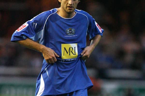 13/07/07 PRE-SEASON FRIENDLY 
PETERBOROUGH UTD v CELTIC (1-2) 
LONDON ROAD - PETERBOROUGH 
Celtic boss Gordon Strachan's son Gavin takes the field for Peterborough
