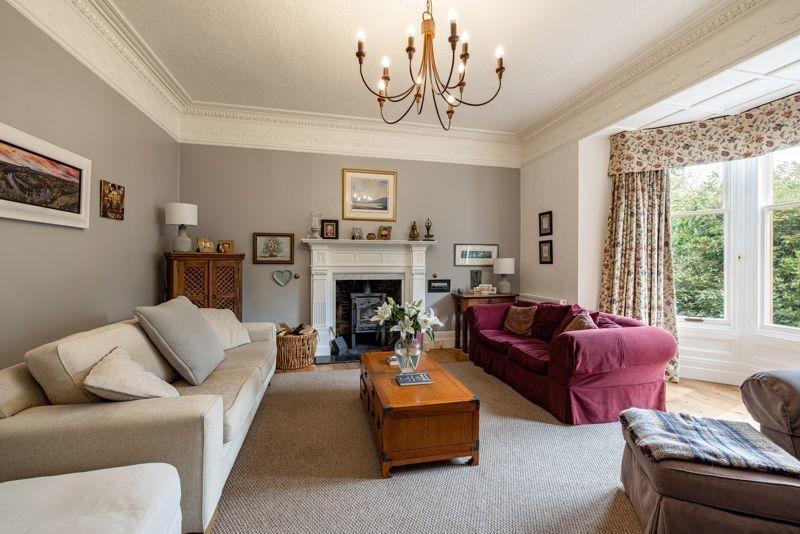 Drawing room.