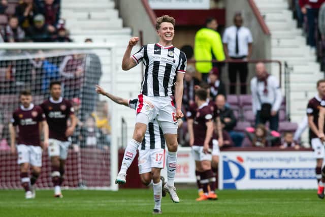 Hearts fans reacted strongly to Saturday's 2-0 defeat by St Mirren.