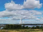 Plans have been lodged to build 176 new homes with "famous views" of the new Queensferry Crossing over the Forth