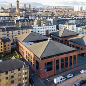 The University of Glasgow has acquired Pavilions 3 and 4 of the Berkeley Square office complex on Berkeley Street in the west end, totalling 30,740 square feet.