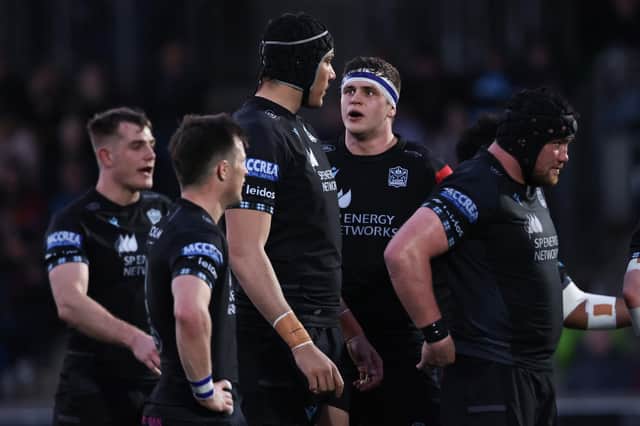 Glasgow Warriors players are dejected during a BKT United Rugby Championship match.