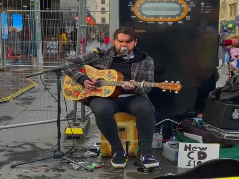 Another big mention on our poll, Ben Monteith is well-loved in the Glasgow buskers’ scene. Ben introduces himself on his Twitter as “a singer songwriter who busks in Glasgow” that ‘plays gigs’ and ‘loves him some music’. Complimented for his powerful singing voice, his songs have been called “honest and heartfelt”.
