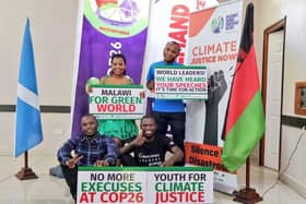 Participants in the Malawi Young Climate Leaders project get their message across
