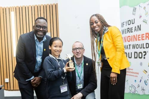 Dr Ibiye Iyalla from Robert Gordon University, Jon Gill from Metron and Mo from AFBE with pupil, Mimi who won the Judges Award