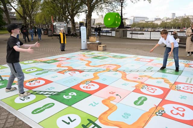 As part of Specsavers’ campaign to raise awareness of childhood myopia, and the benefits of spending time outdoors in the reducing the risk of developing the condition, a giant outdoor snakes and ladders installation appeared on London’s South Bank on Wednesday April 16.