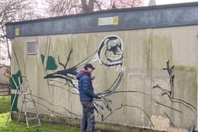 The goldfinch mural was created by Auchterhouse artist Ian Tayac.